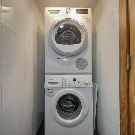 דירה Elegant & Cosy 3br In Peaceful Area Of By 360 Estates *